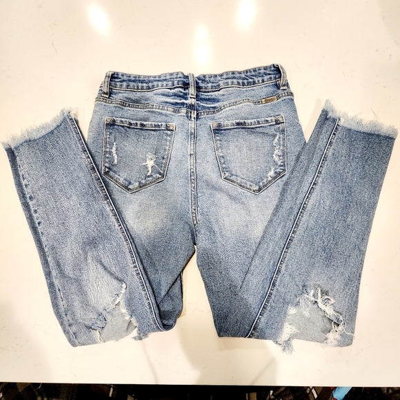 KanCan Maurices Hi Rise Destroyed Stretch Light Wash Raw Ankle Crop Jeans 28 - Picture 8 of 13